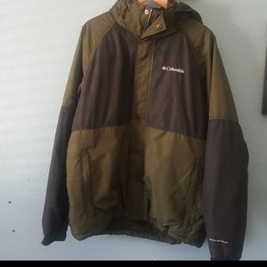 Columbia Men's Winter snow jacket like brand new